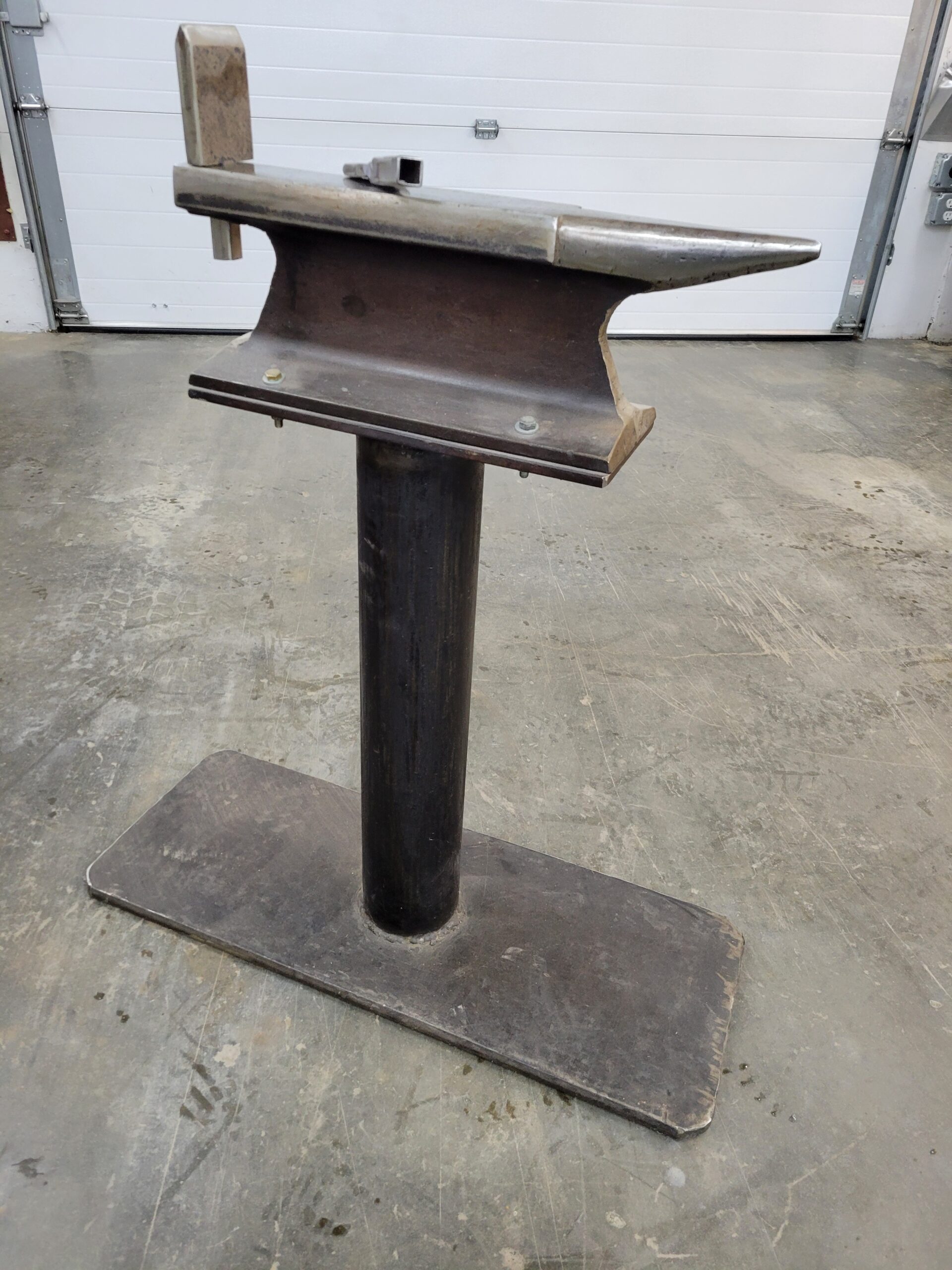 Anvil Stand