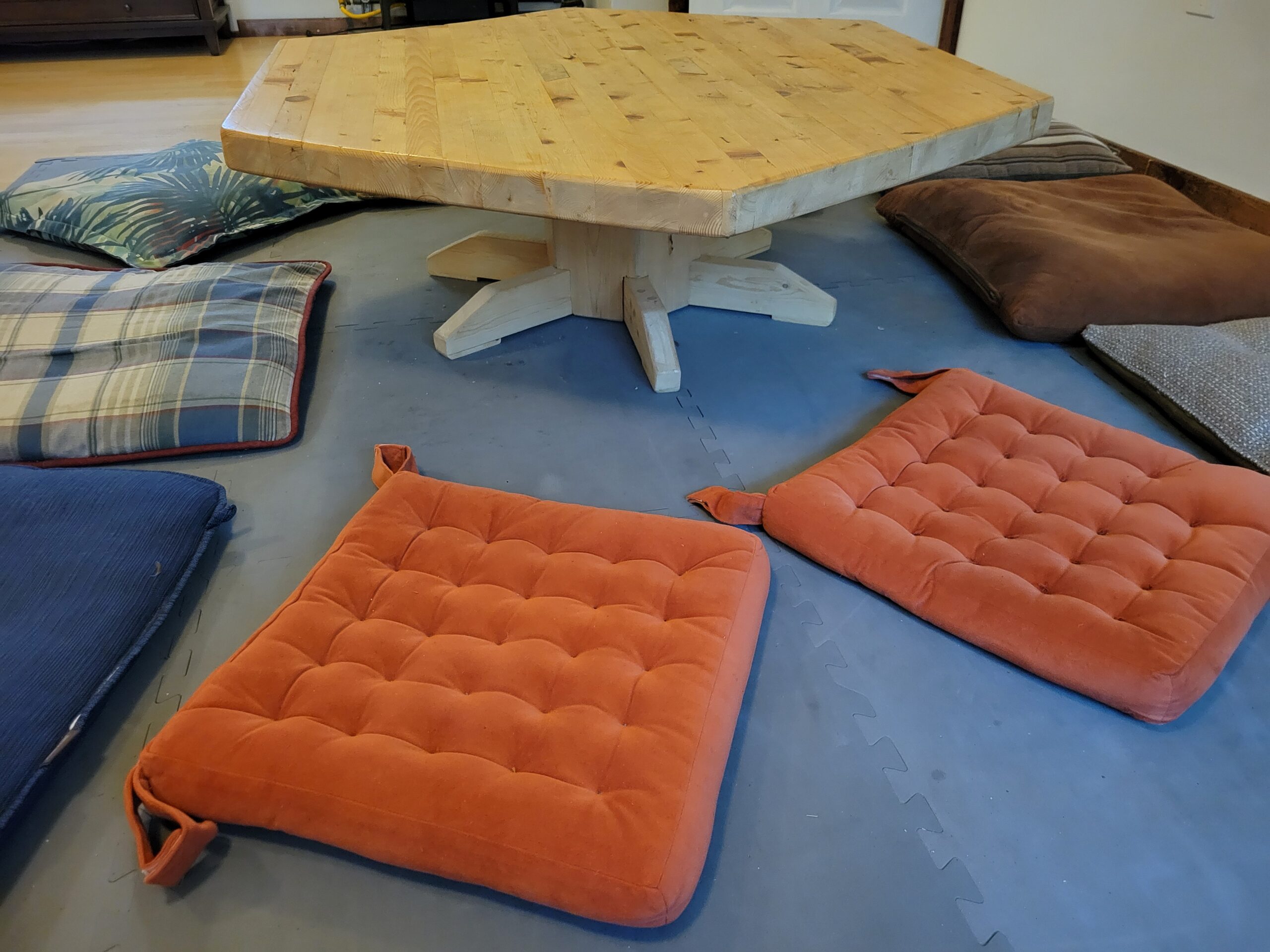 Floor Table